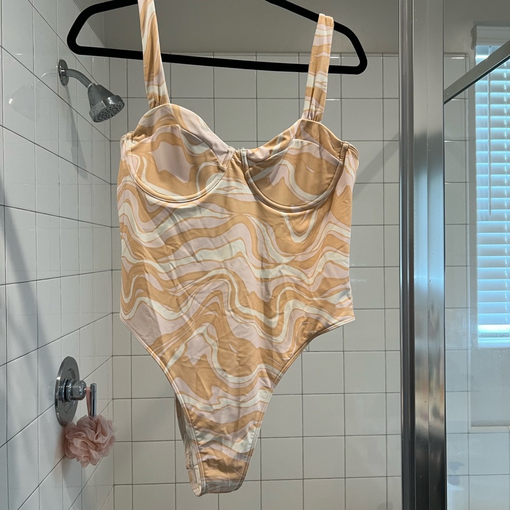 Abercrombie & Fitch Tan and Cream Swimsuit
